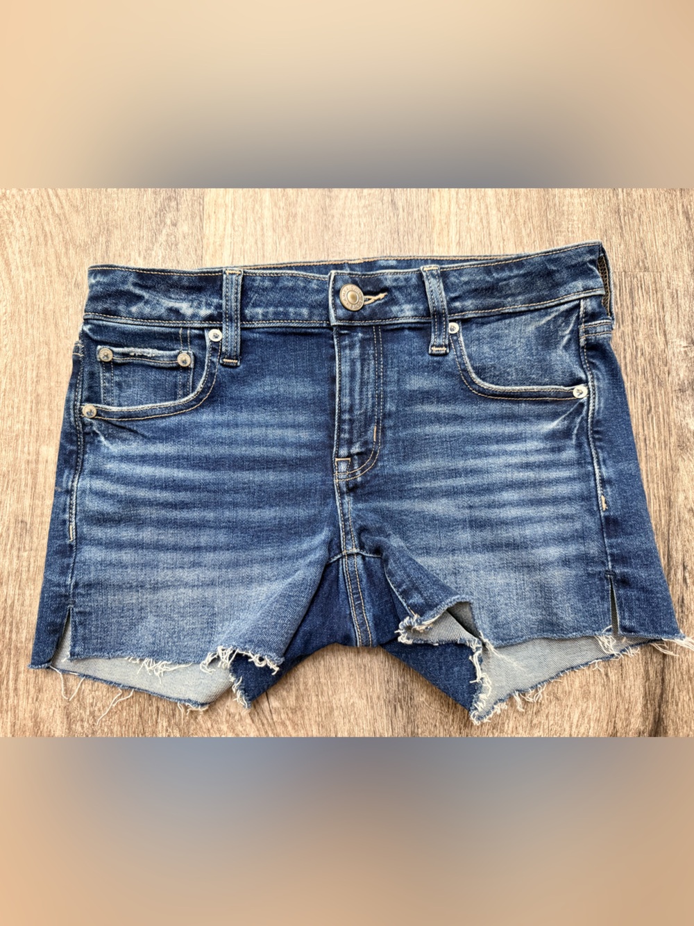 NWTAmerican Eagle MIDI Jean Shorts size 4 Side Slits Raw hem Dark wash low rise